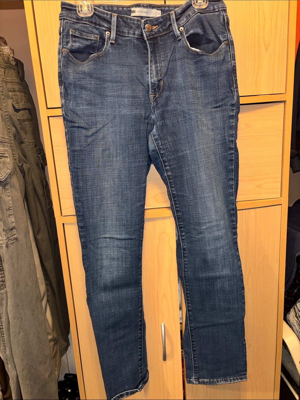 Levi's Skinny Jeans in Medium Blue Wash
